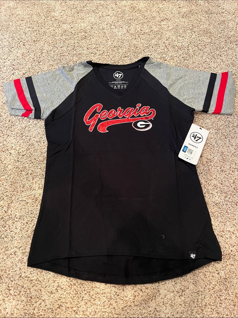 47 Georgia Bulldogs Black, Gray & Red Raglan Tee